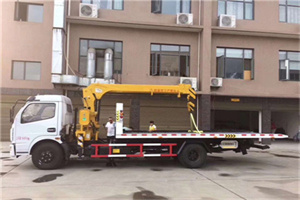 巴音郭楞蒙古附近汽车轮胎更换