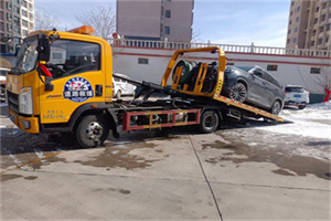 巴音郭楞蒙古救援拖车费用怎么算